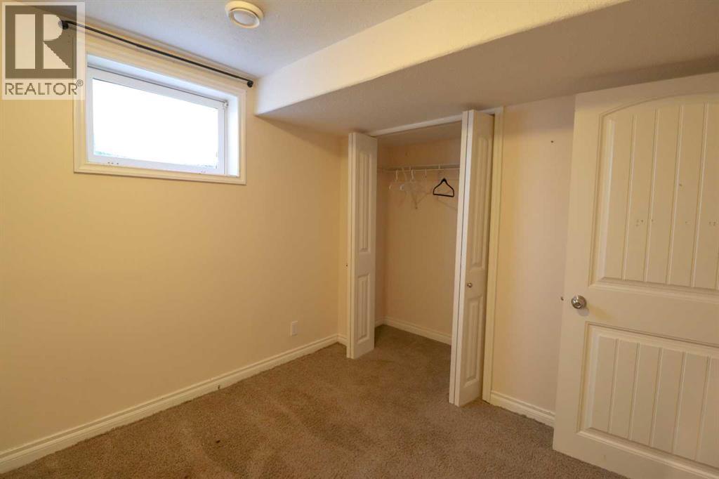 71 Laval Boulevard W Property Photo 32