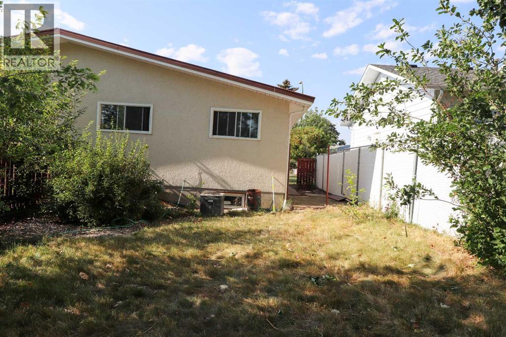 71 Laval Boulevard W Property Photo 40