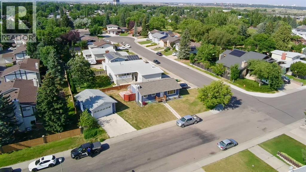 71 Laval Boulevard W Property Photo 45