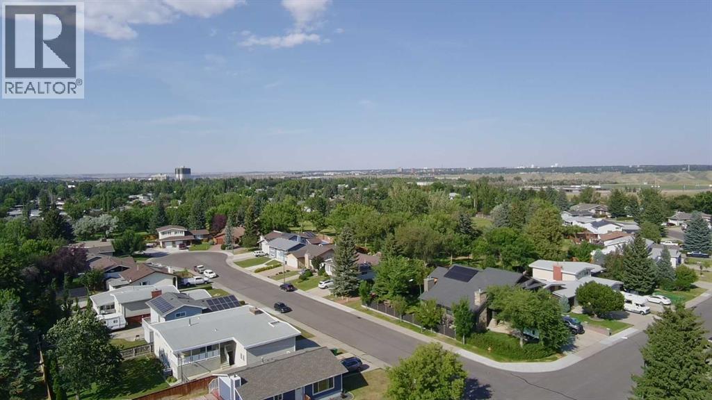 71 Laval Boulevard W Property Photo 46