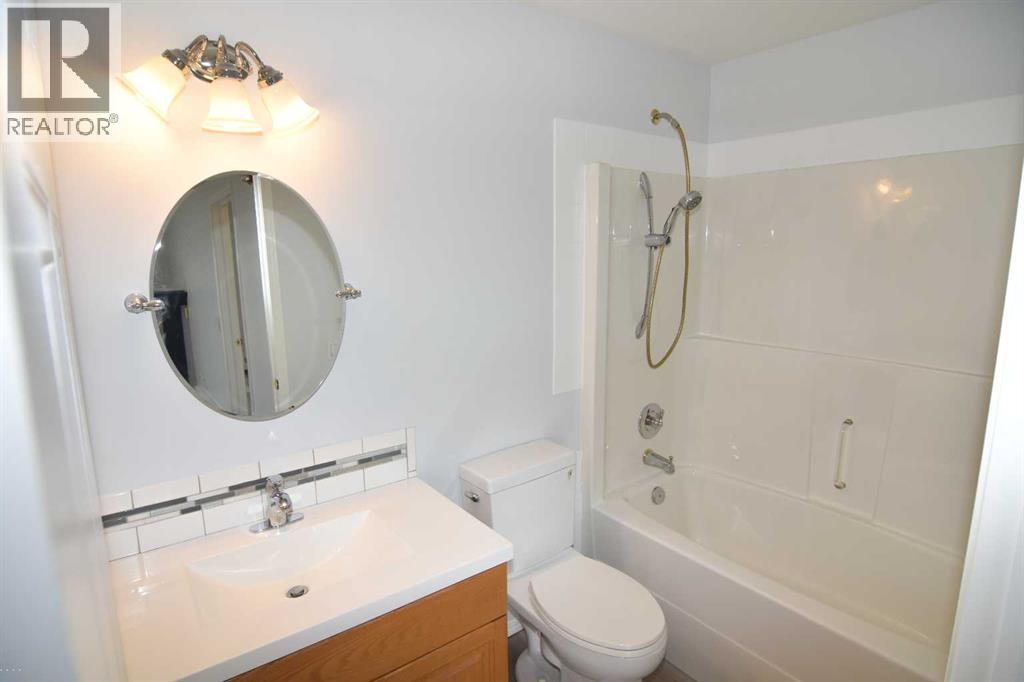 43 Westlake Circle Property Photo 11