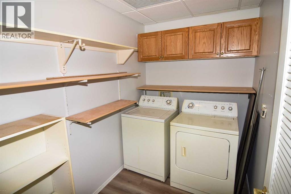 43 Westlake Circle Property Photo 12