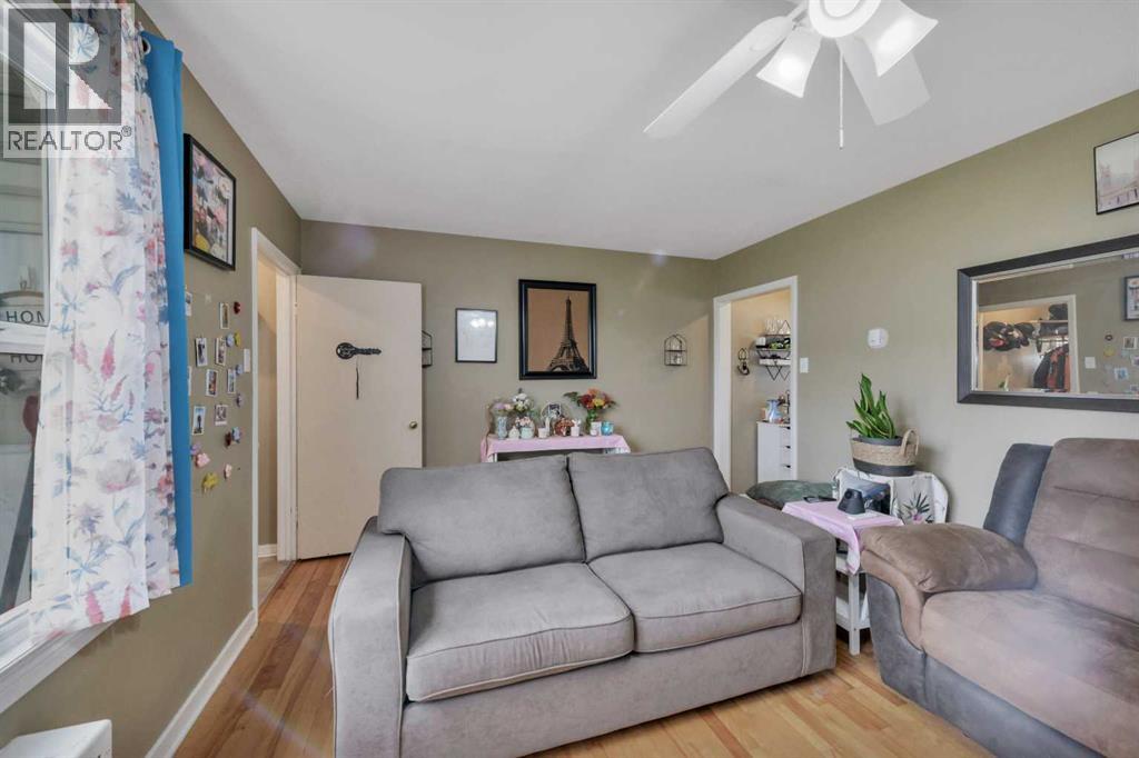 11 Poplar Crescent Property Photo 6