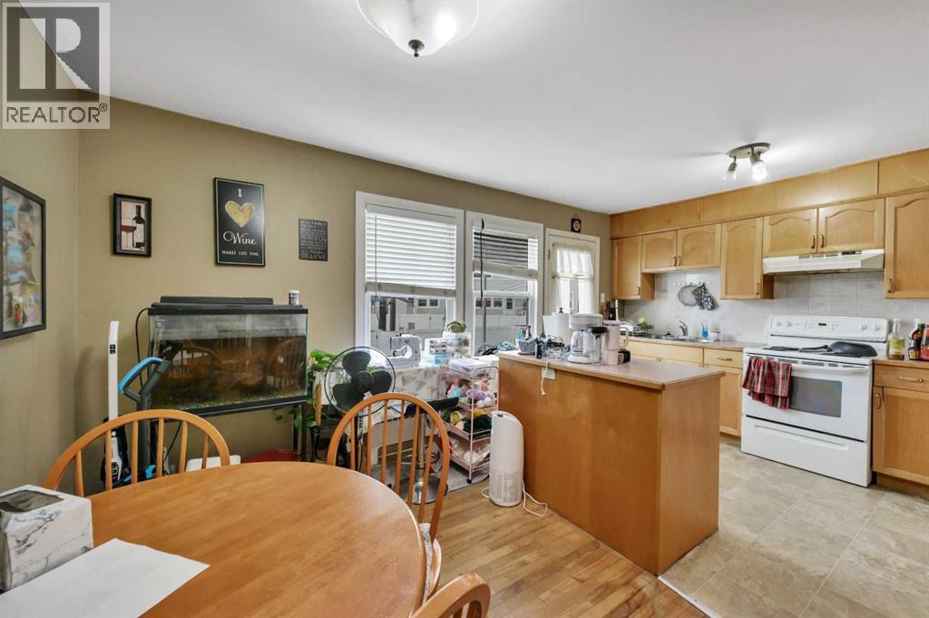 11 Poplar Crescent Property Photo 8