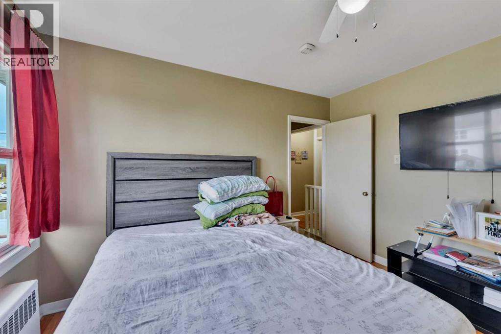 11 Poplar Crescent Property Photo 15