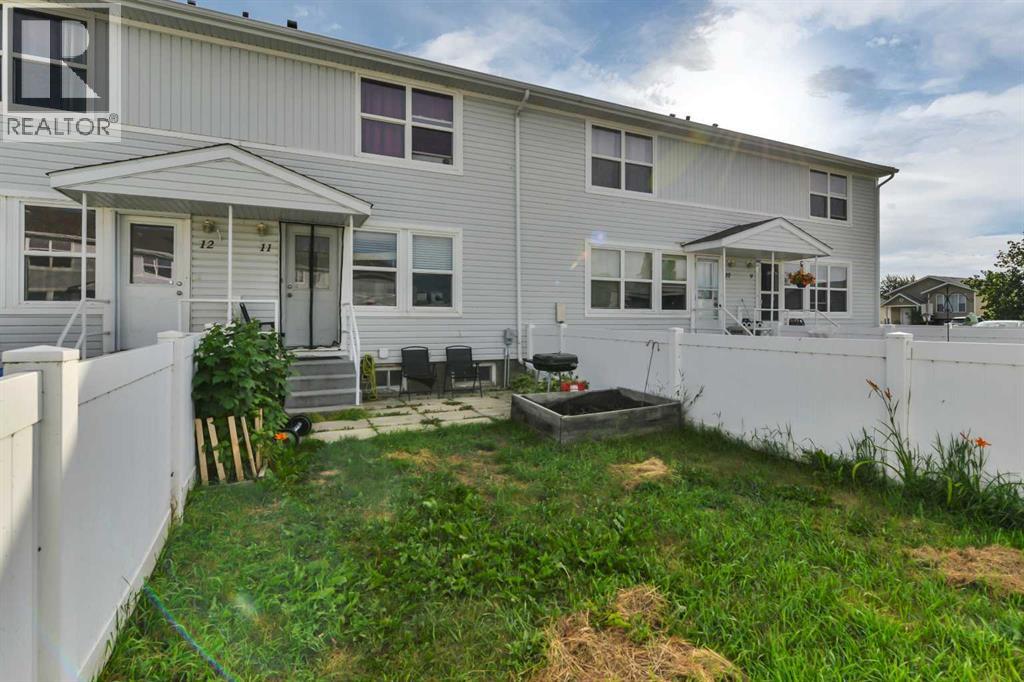 11 Poplar Crescent Property Photo 26