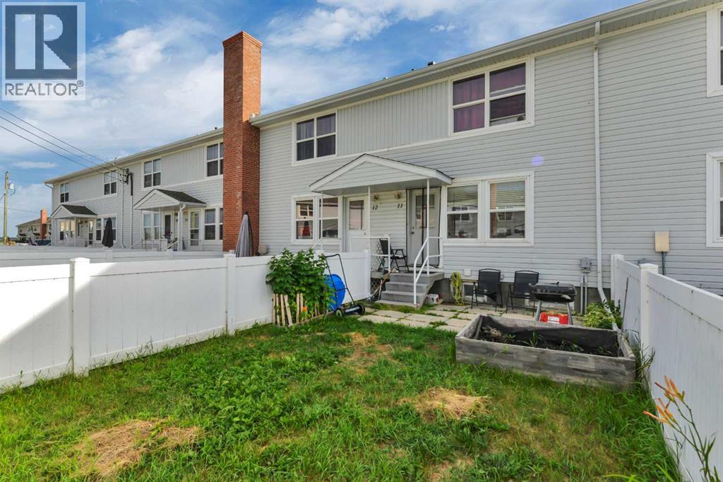 11 Poplar Crescent Property Photo 27