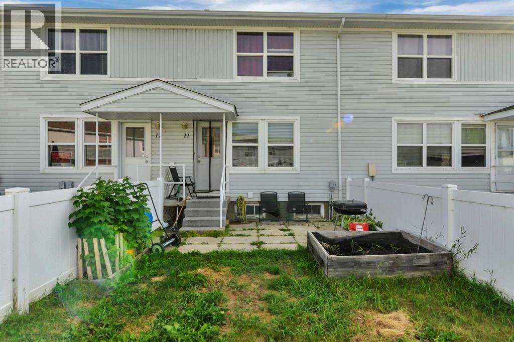 11 Poplar Crescent Property Photo 28