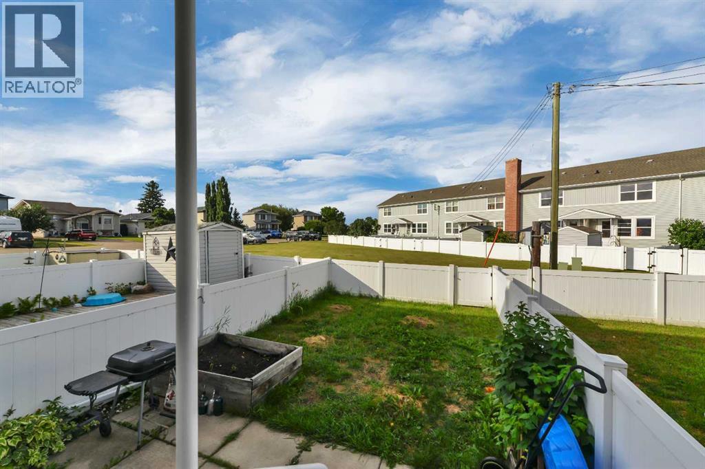 11 Poplar Crescent Property Photo 30