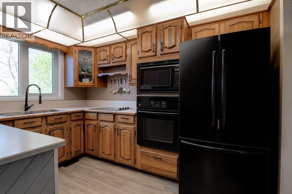 54 Avenue Property Photo 9