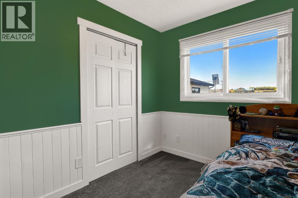 54 Avenue Property Photo 14