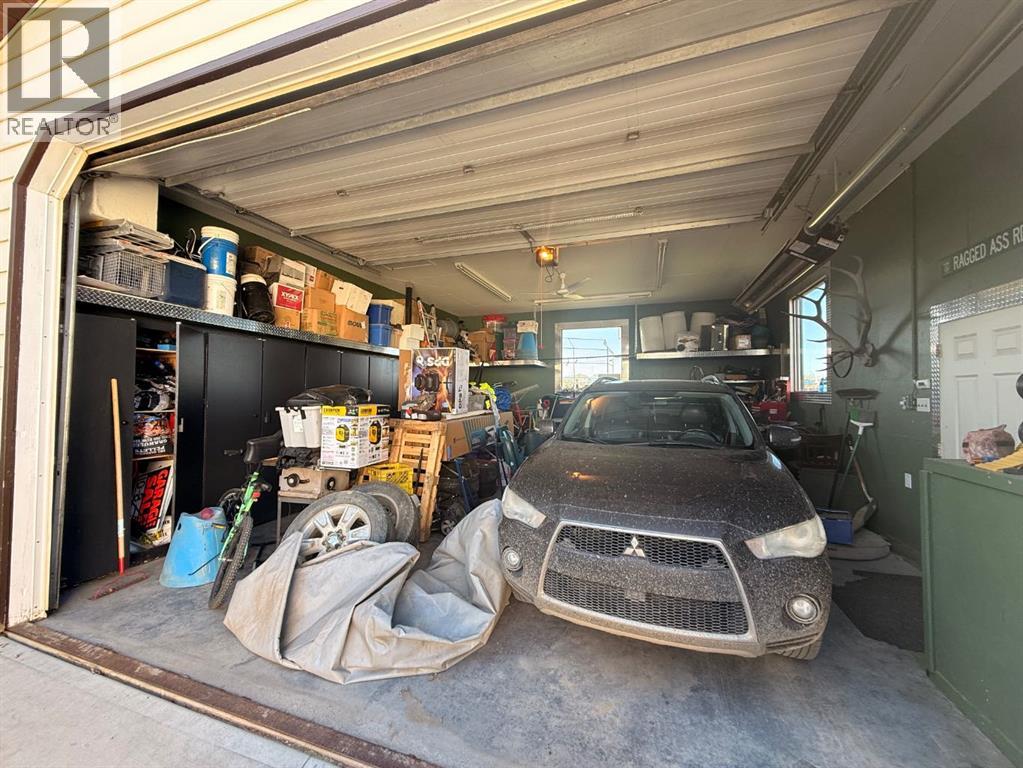 54 Avenue Property Photo 28