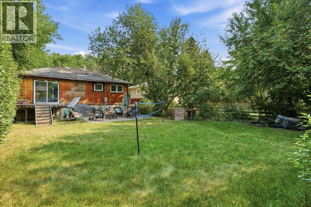 235 32 Avenue Nw Property Photo 9