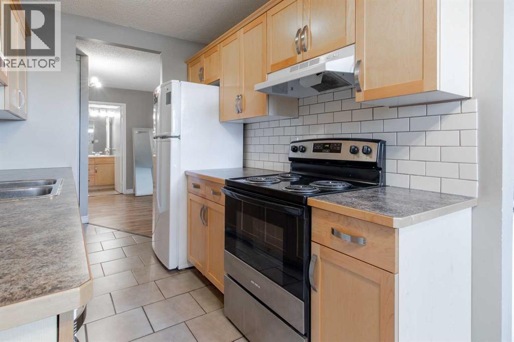 5 Berkeley Place West Property Photo 12