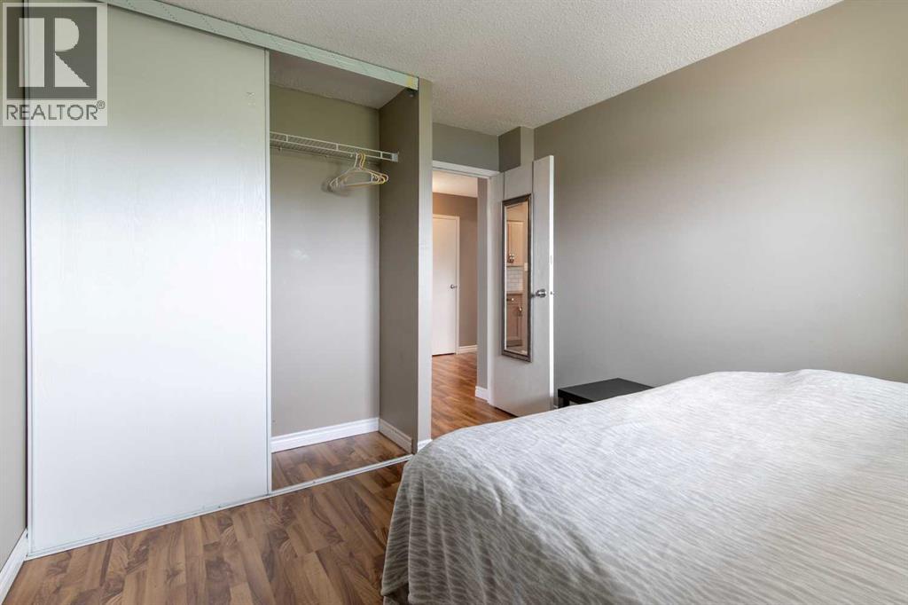 5 Berkeley Place West Property Photo 17