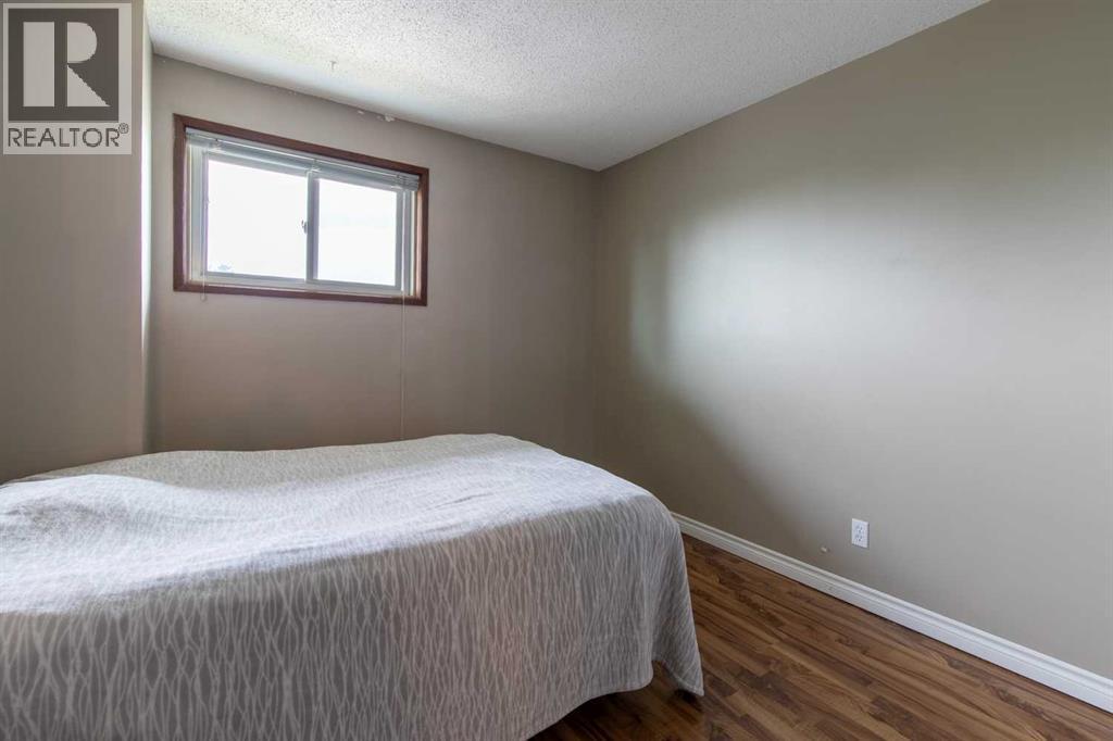 5 Berkeley Place West Property Photo 18