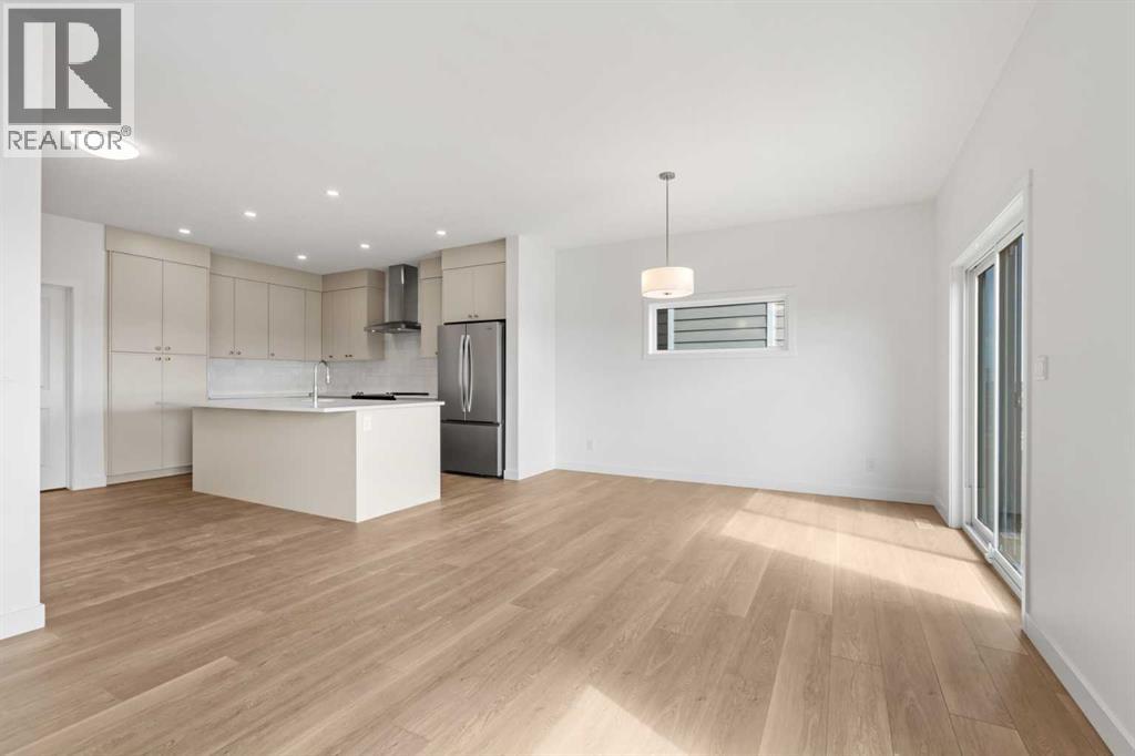 34 Wild Rose Bay Sw Property Photo 6