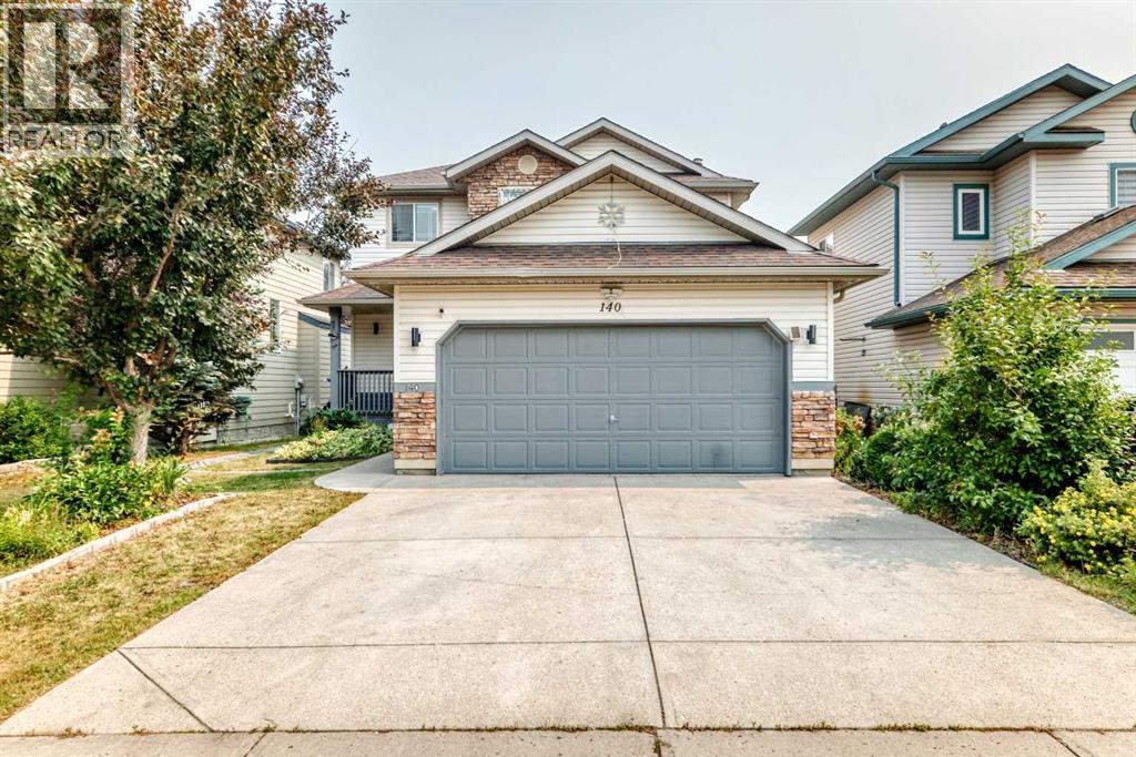 140 Fairways Drive Nw Property Photo 1