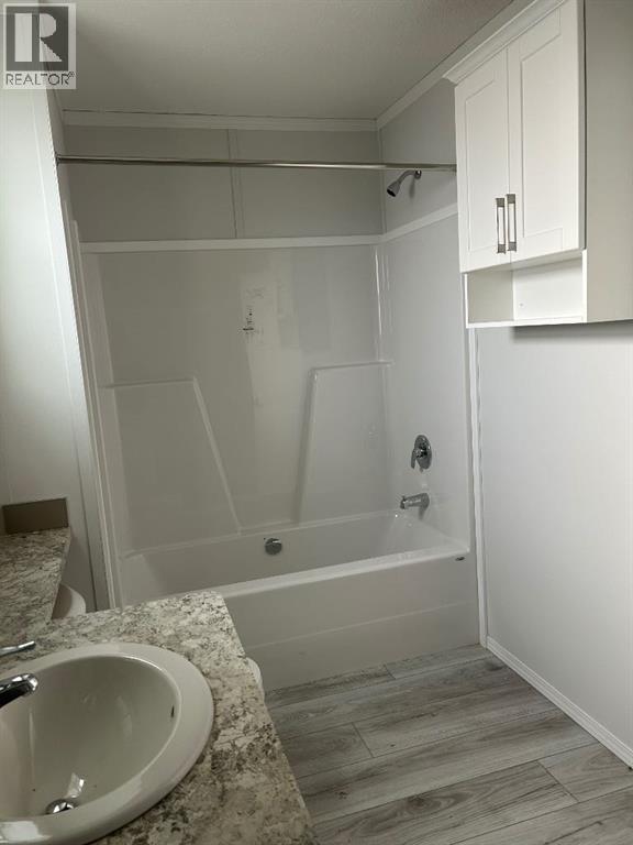 2050 Sunflower Crescent Property Photo 6