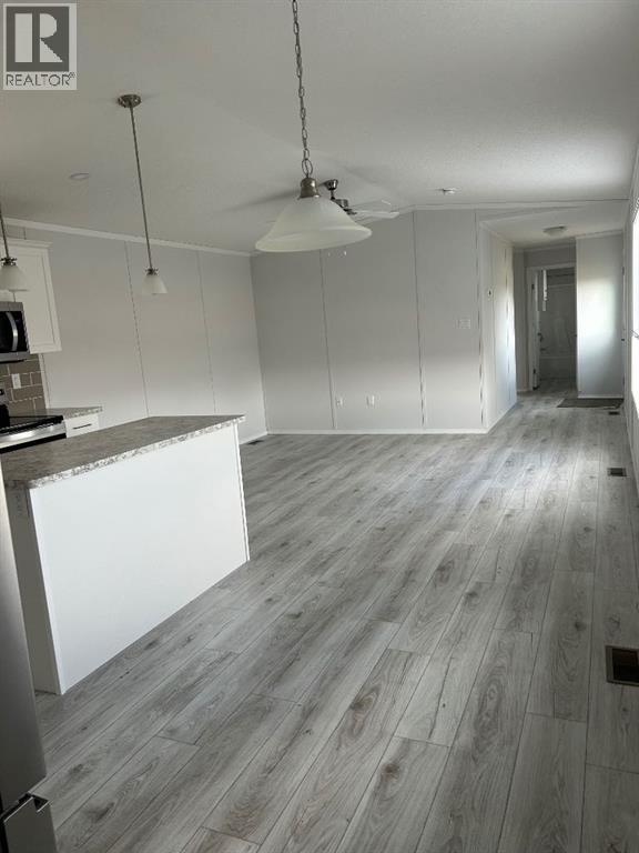 2050 Sunflower Crescent Property Photo 12