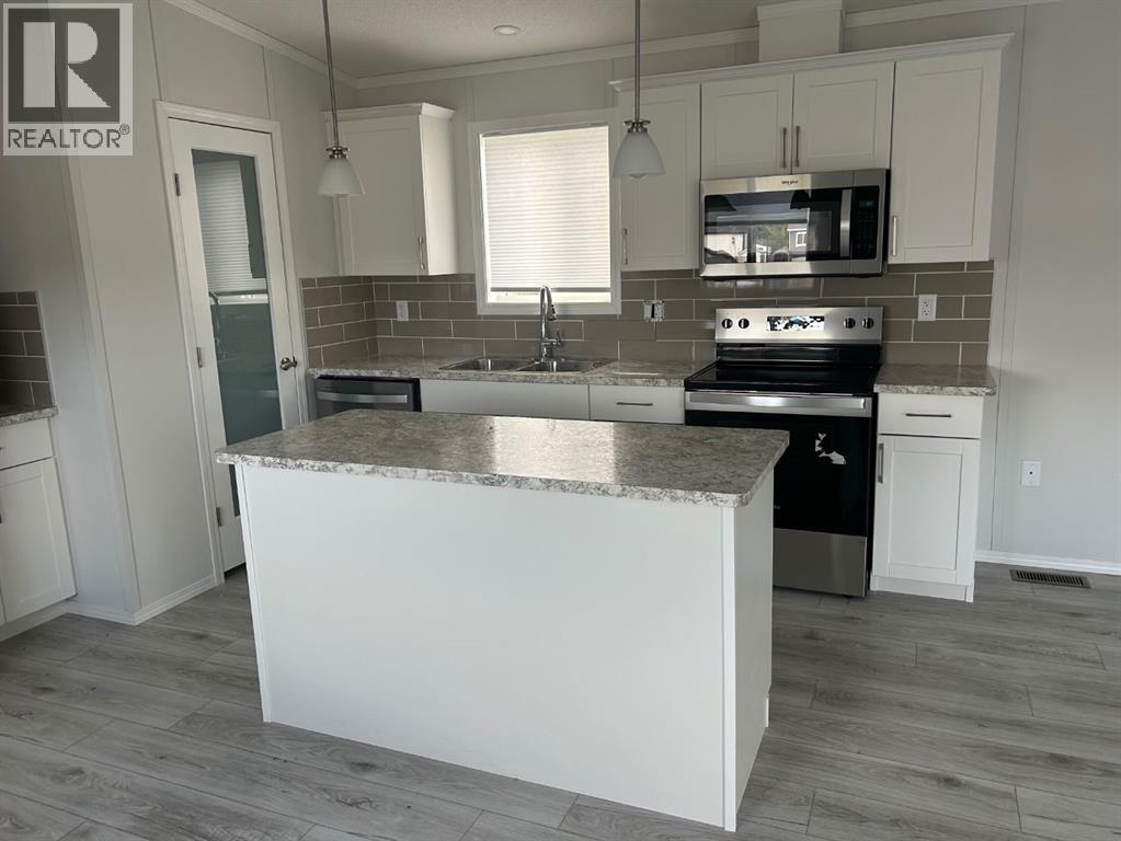 2050 Sunflower Crescent Property Photo 13