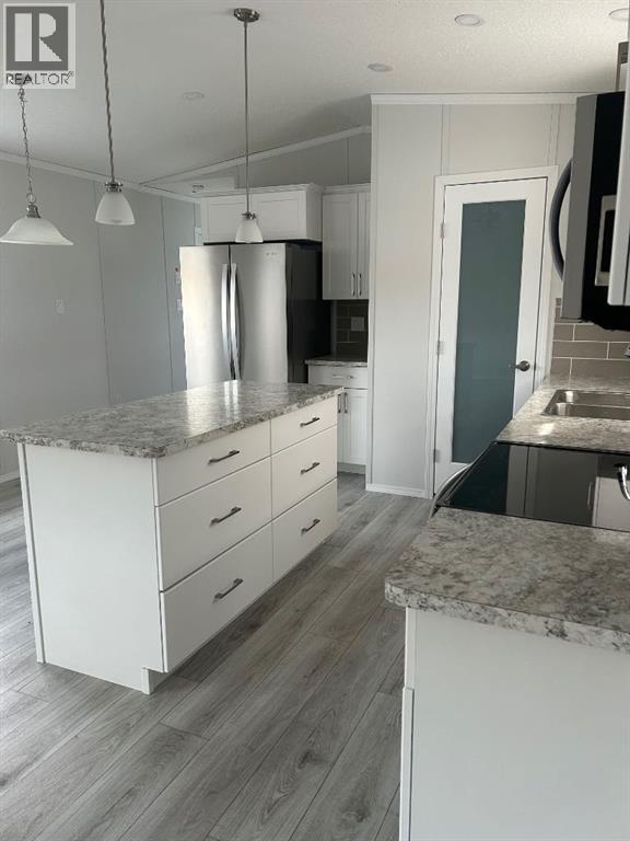 2050 Sunflower Crescent Property Photo 15