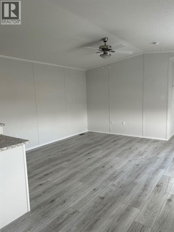 2050 Sunflower Crescent Property Photo 17