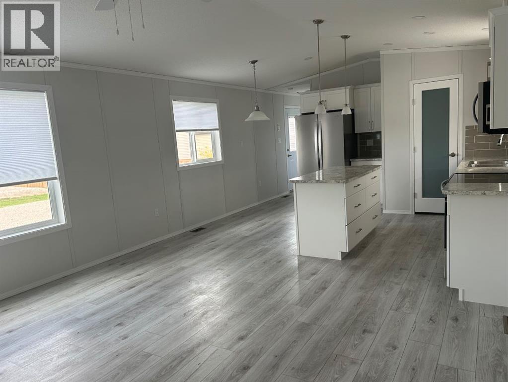 2050 Sunflower Crescent Property Photo 19