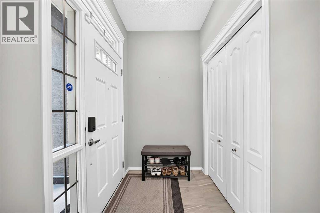 162 Cranford Common Se Property Photo 14