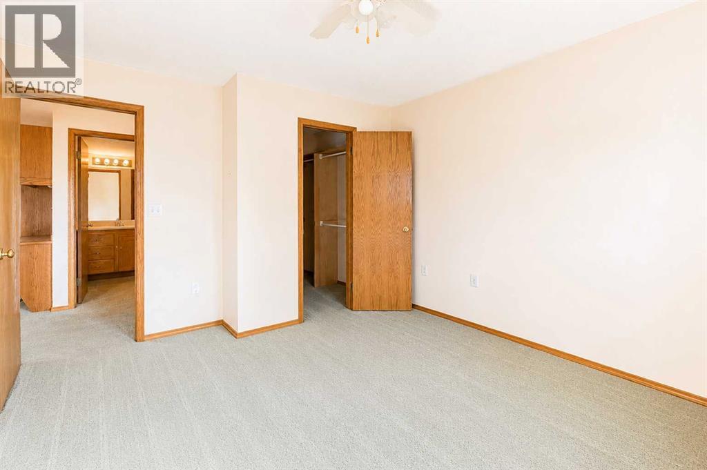 28 Dale Close Property Photo 18