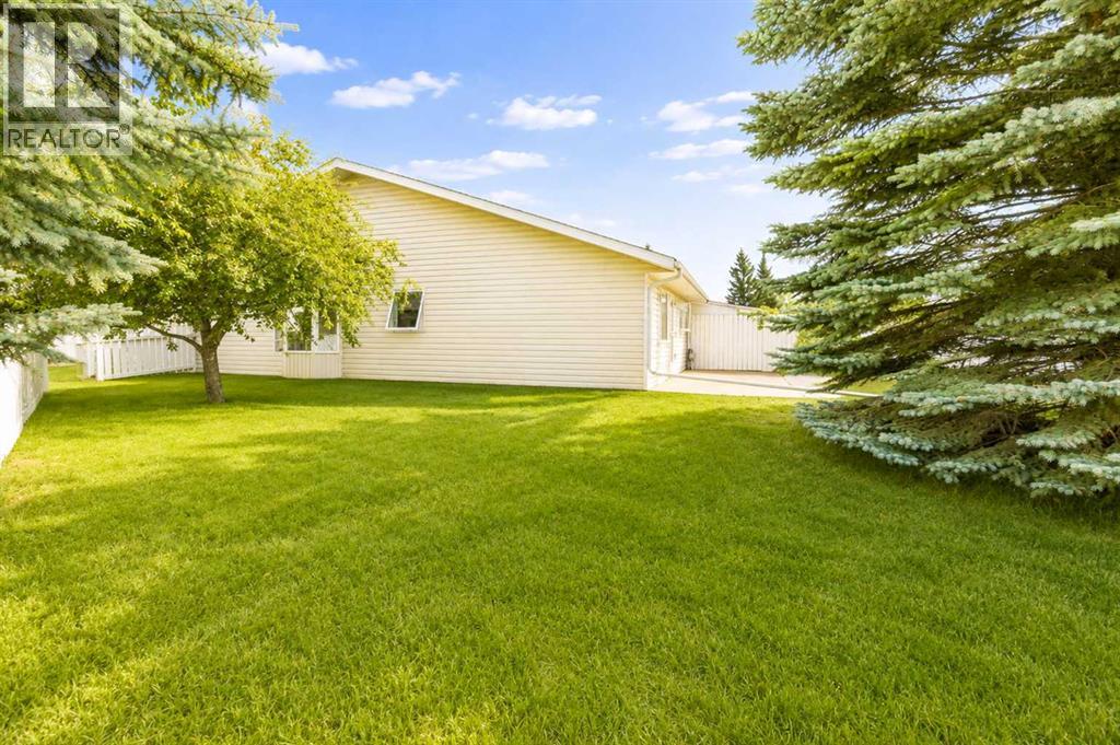 28 Dale Close Property Photo 28