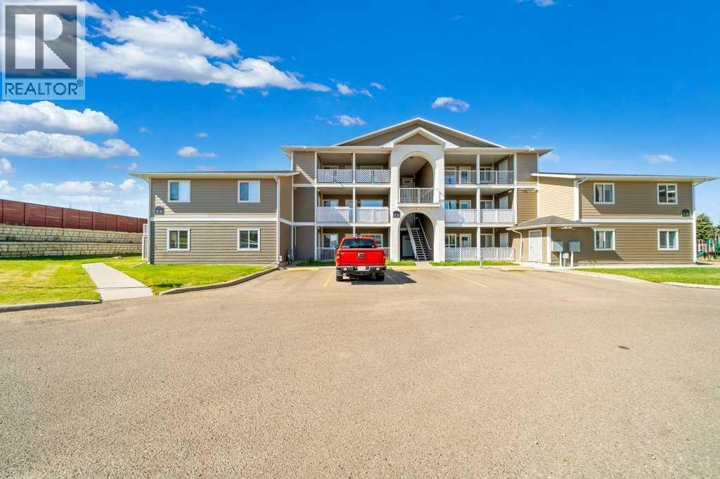 125 Southlands Pointe Se Property Photo 1