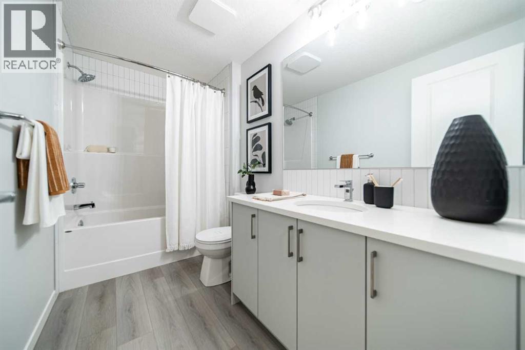 520 Tekarra Drive Nw Property Photo 24