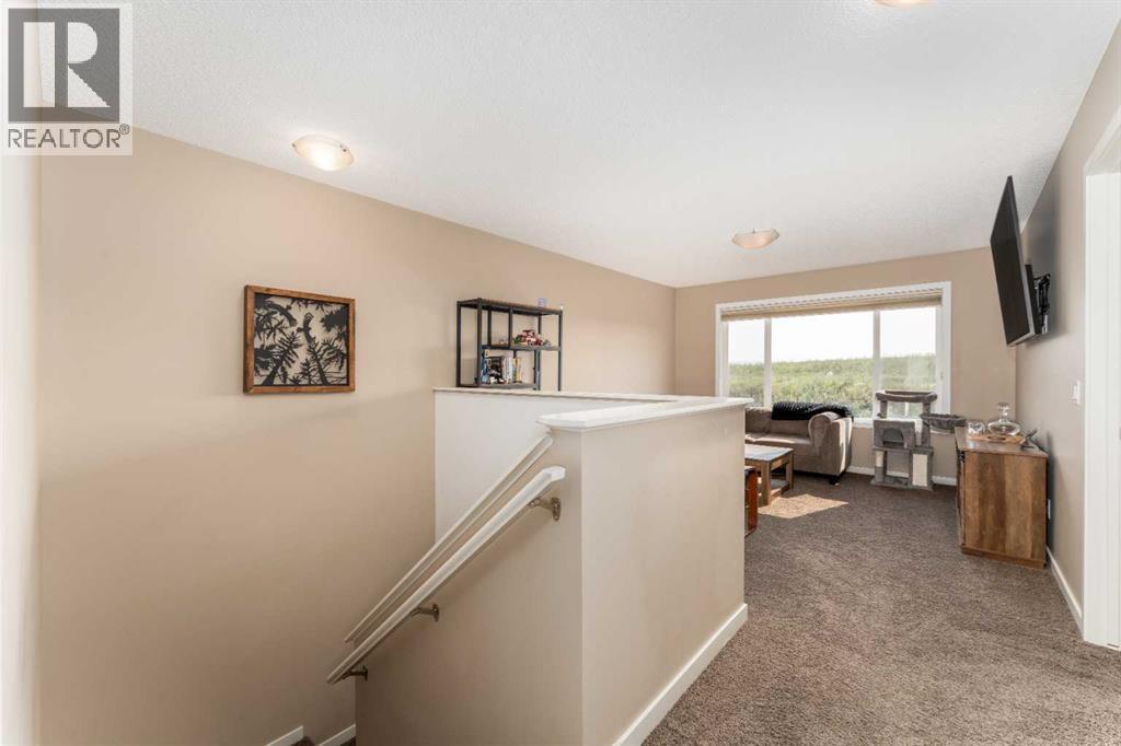 562 River Heights Crescent Property Photo 25