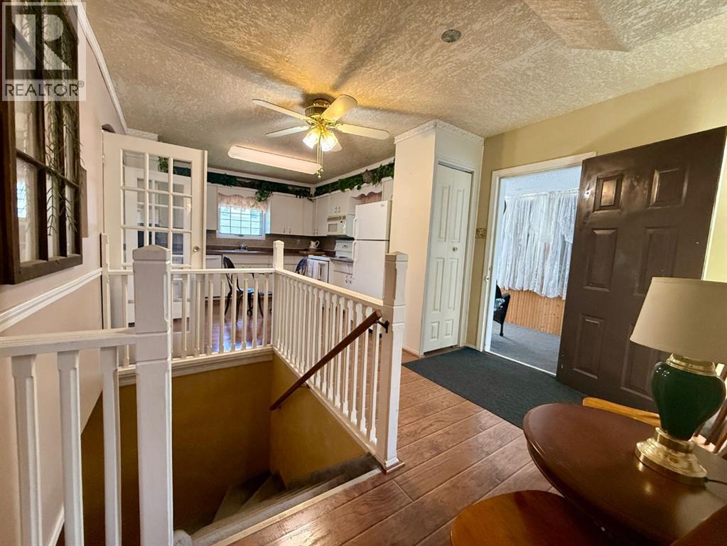 1037 4 Avenue Property Photo 16