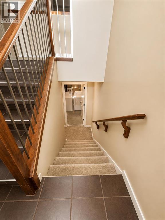 89 Lynx Road N Property Photo 11