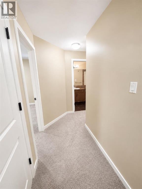 89 Lynx Road N Property Photo 12
