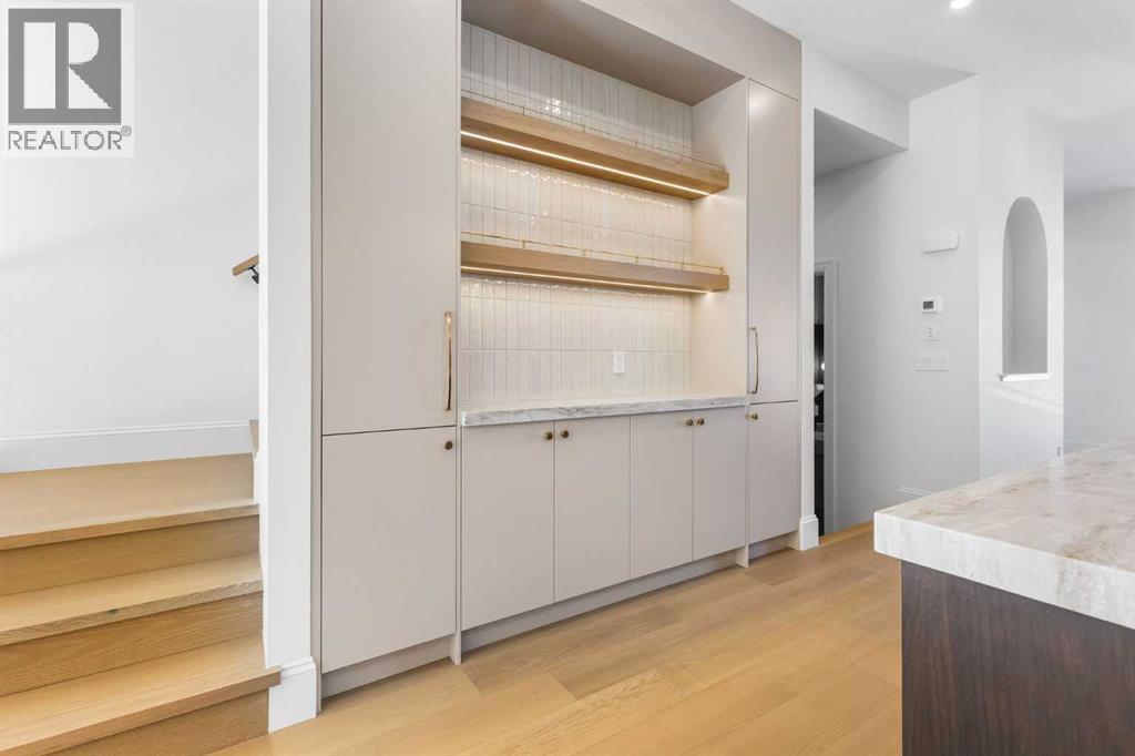 2011 28 Avenue Sw Property Photo 23