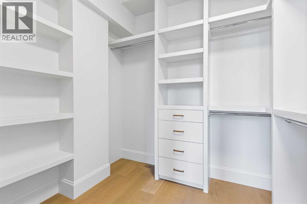 2011 28 Avenue Sw Property Photo 26