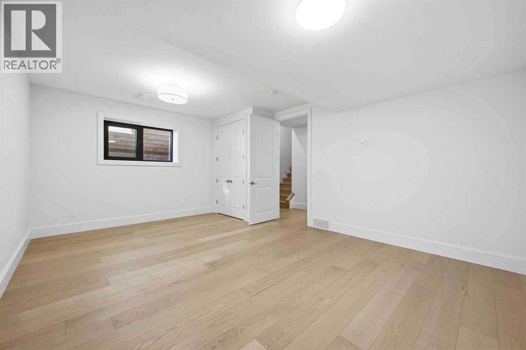2025 27 Avenue Sw Property Photo 44