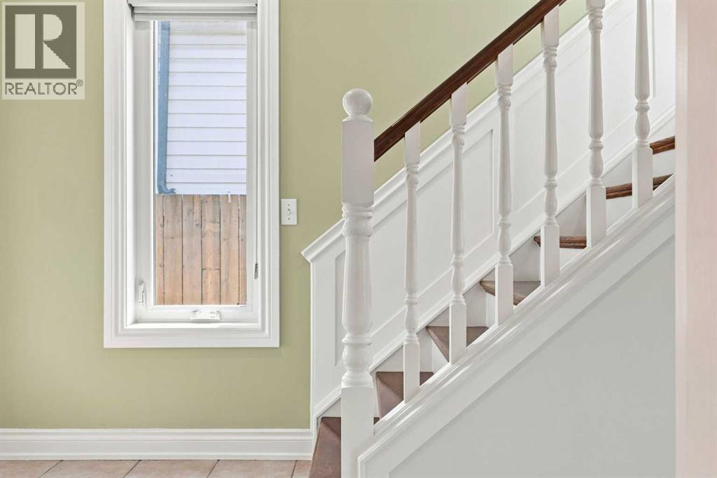 454 Millrise Square Sw Property Photo 6