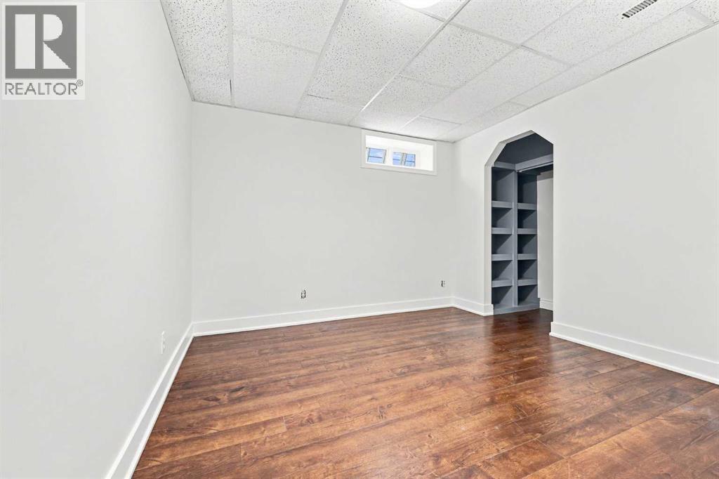 454 Millrise Square Sw Property Photo 34
