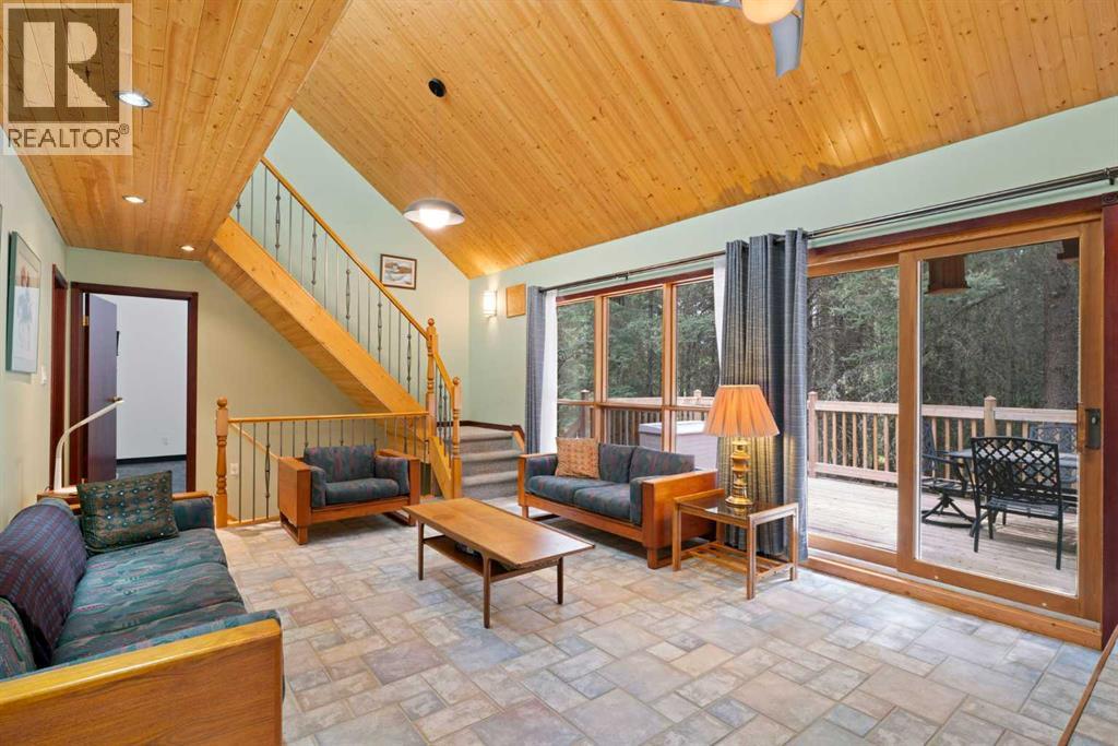 5 Eagle Drive Property Photo 8