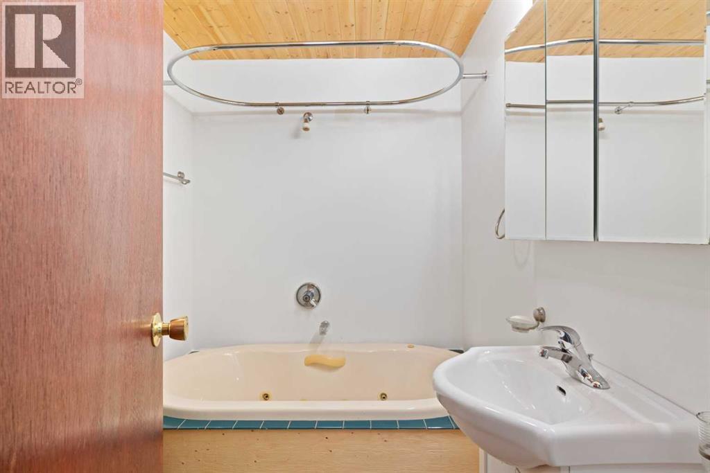 5 Eagle Drive Property Photo 12