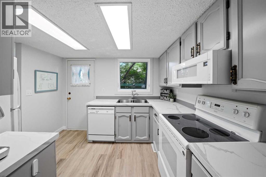 13 Spruce Drive Property Photo 10