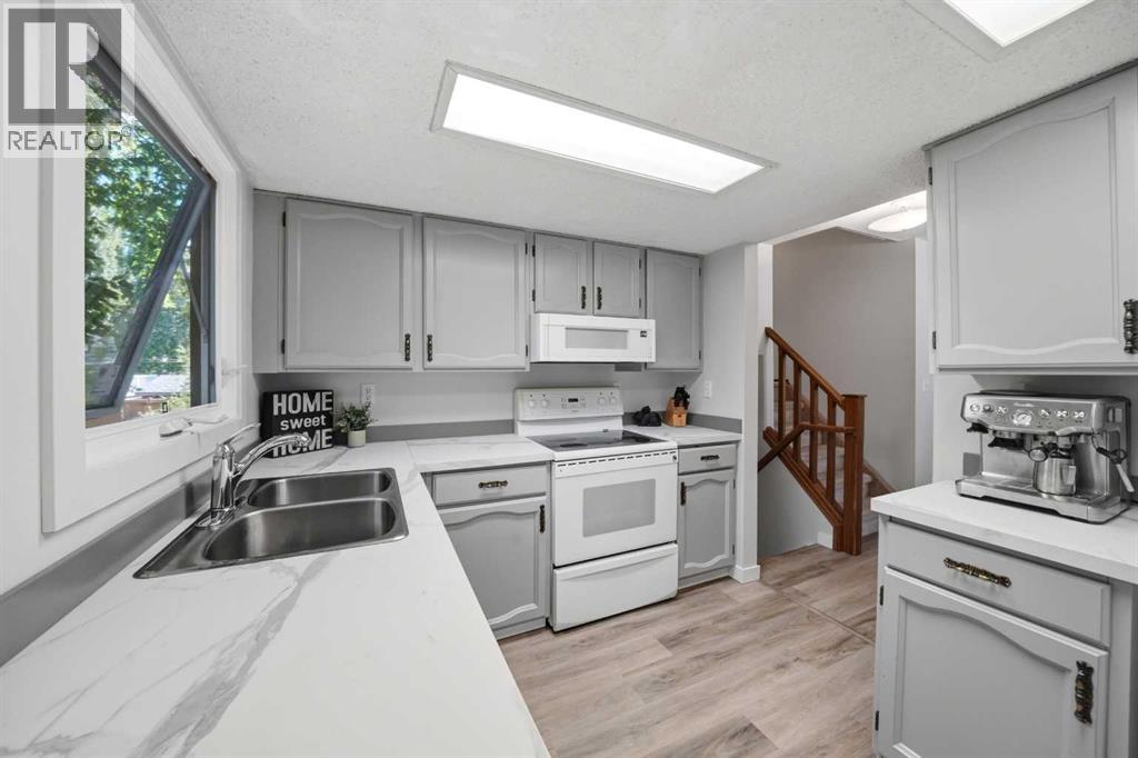 13 Spruce Drive Property Photo 11