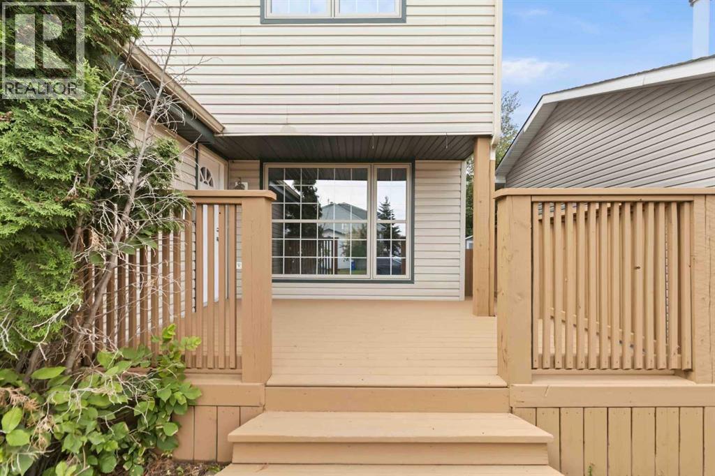 188 Windsor Drive Property Photo 2