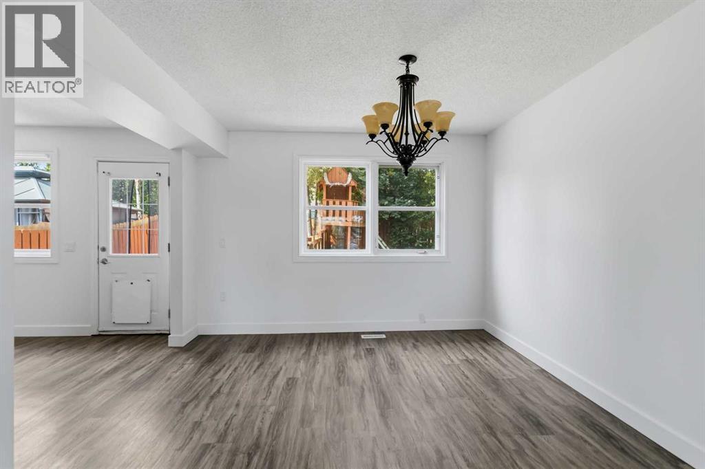 188 Windsor Drive Property Photo 6