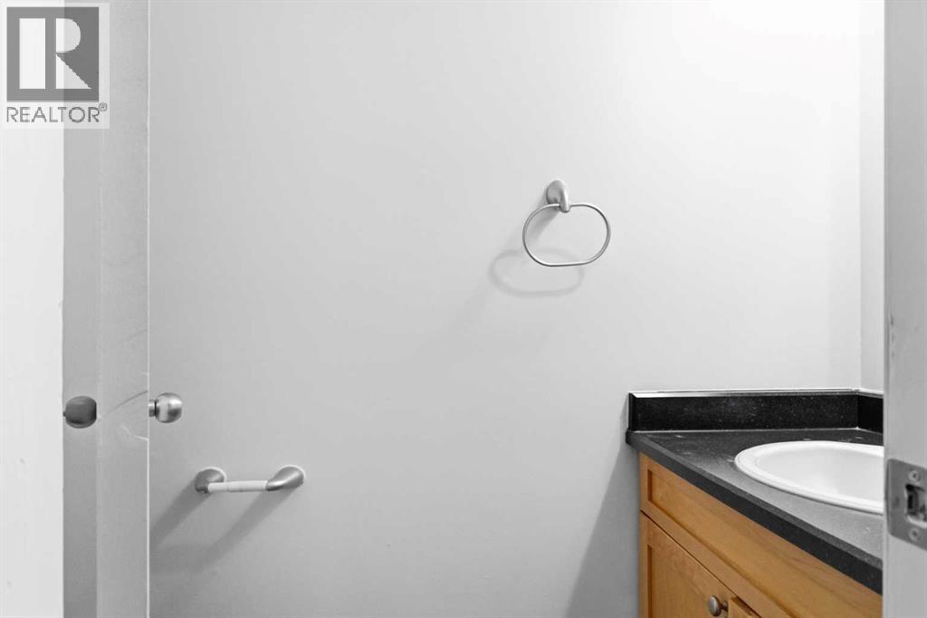 188 Windsor Drive Property Photo 8