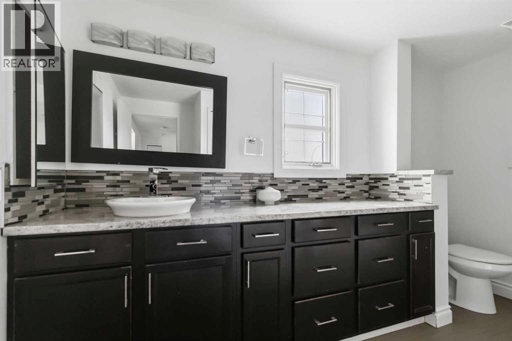 188 Windsor Drive Property Photo 15